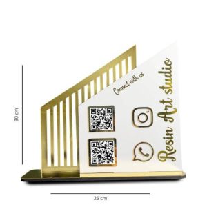 qr code standee